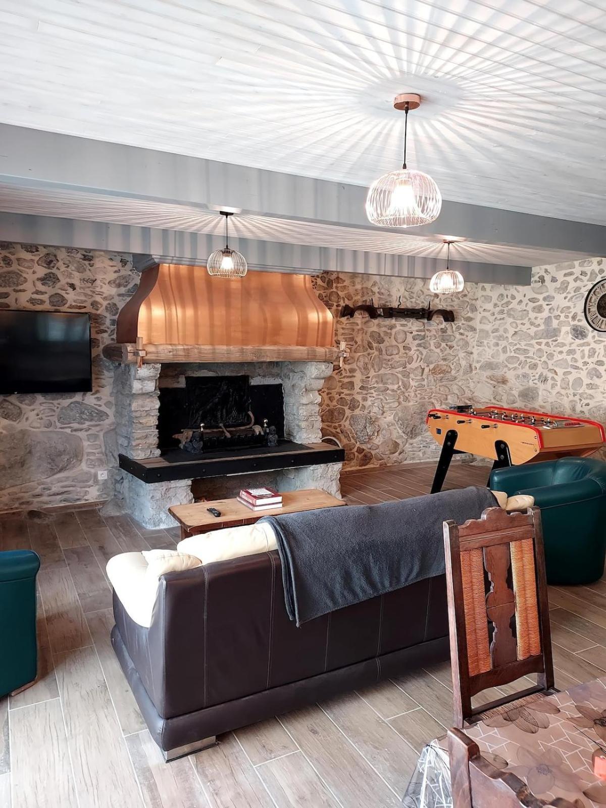 Maison De Village Au Pied Des Pyrenees Marignac  Екстер'єр фото